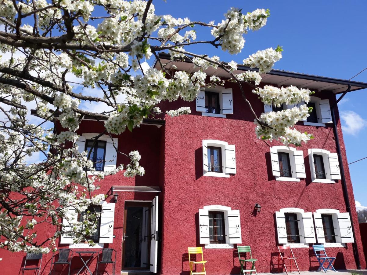 Casa Zuel Guesthouse Rolle Eksteriør billede